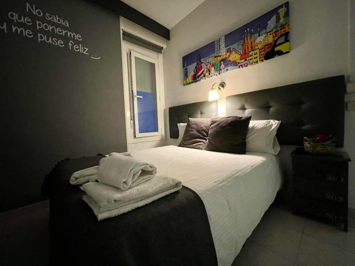 Hostal Lleida Barcelona Exterior foto